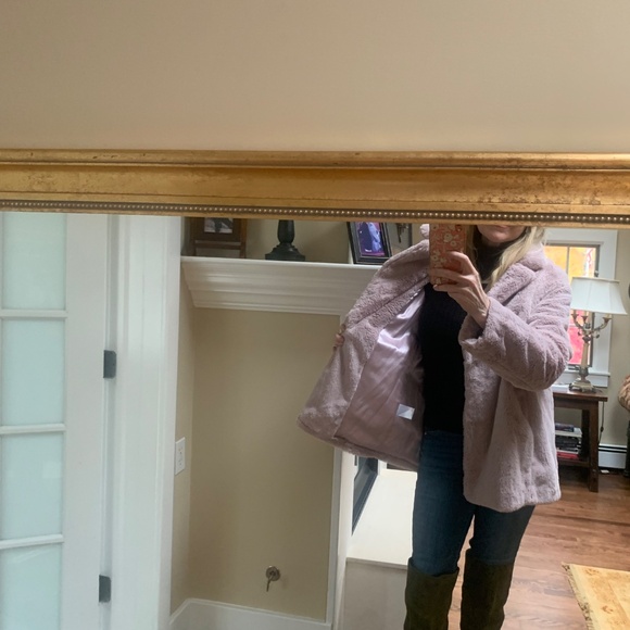 Express Lavender faux fur jacket. - Picture 6 of 7